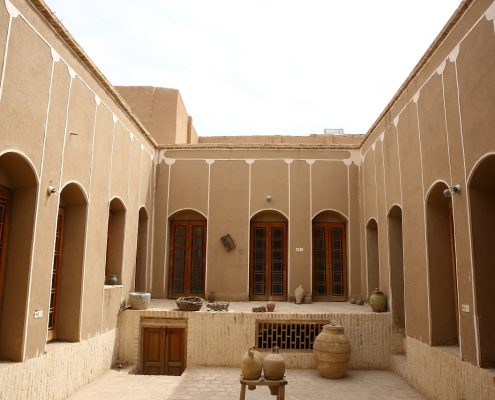 خانه وحشی بافقی